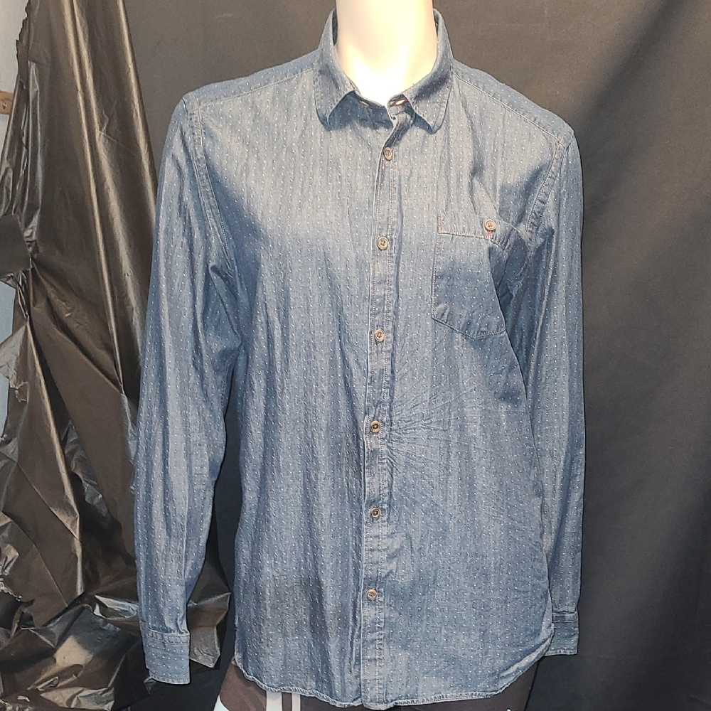 TED BAKER BUTTON DOWN SHIRT SIZE 4